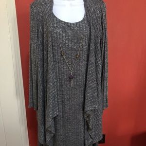 Sweater dress with necklace